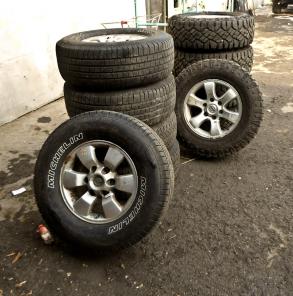 Диски на Toyota 4Runner 215